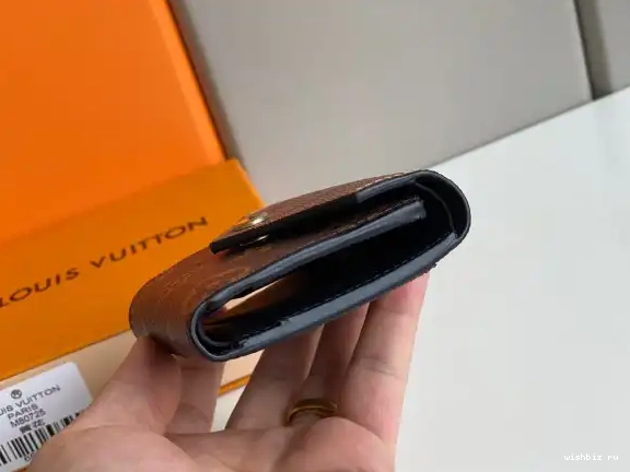 WIS ZOÉ VUITTON WALLET LOUIS 0618